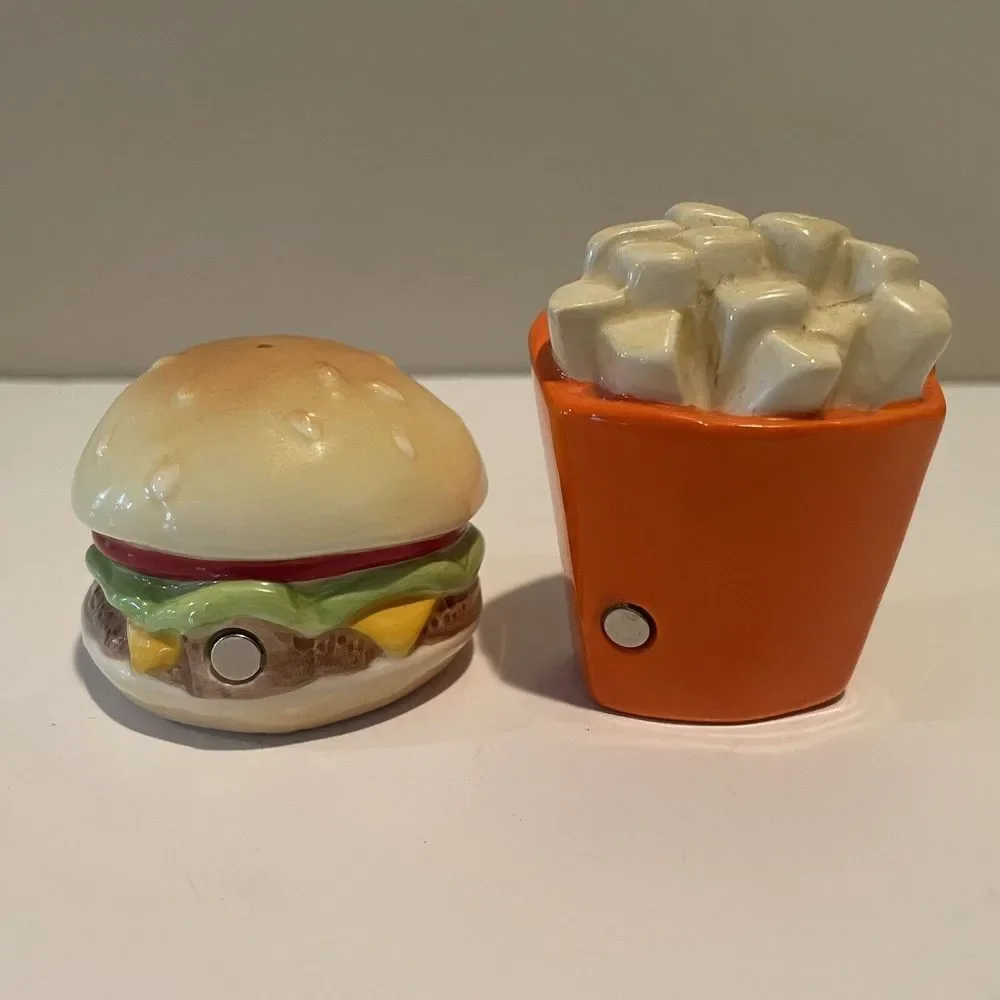 Westland Giftware MWAH Magnetic Burger And Fries S & P Shaker‎ Set